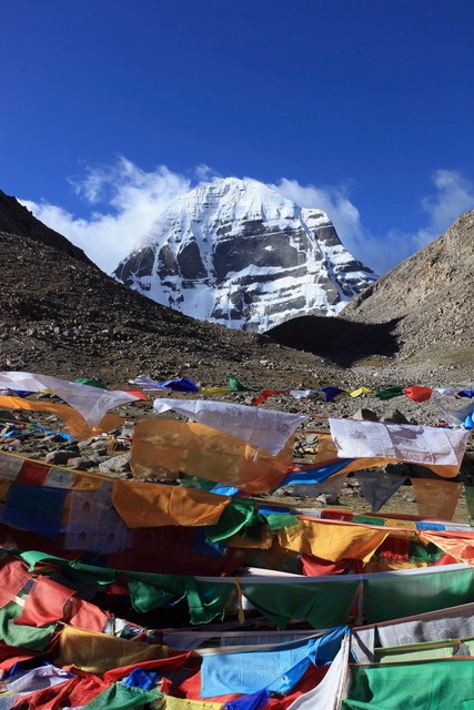 Kailash Mansarovar Yatra 2026 Begins Today: First Batch Arrives in Tanakpur, CM to Give Flag-Off
